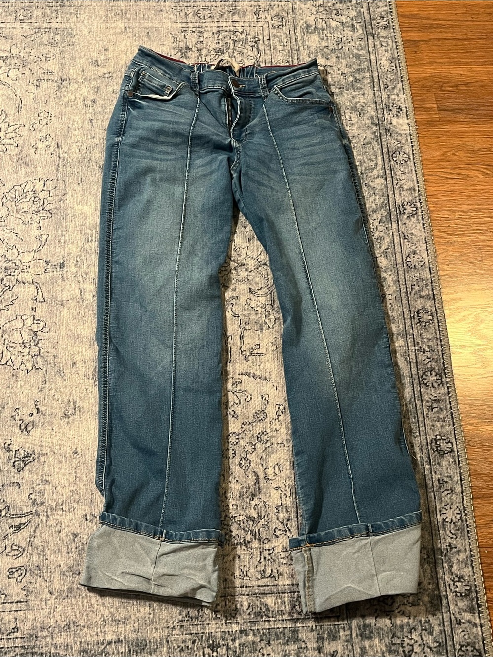 Love Trends cuffed jeans